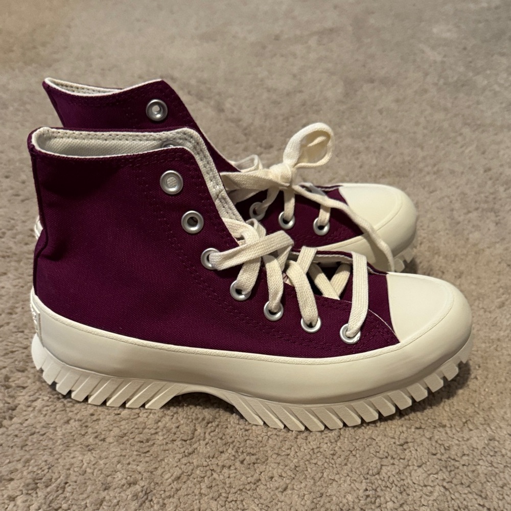 Converse High-Top Lugged 2.0 Sneakers